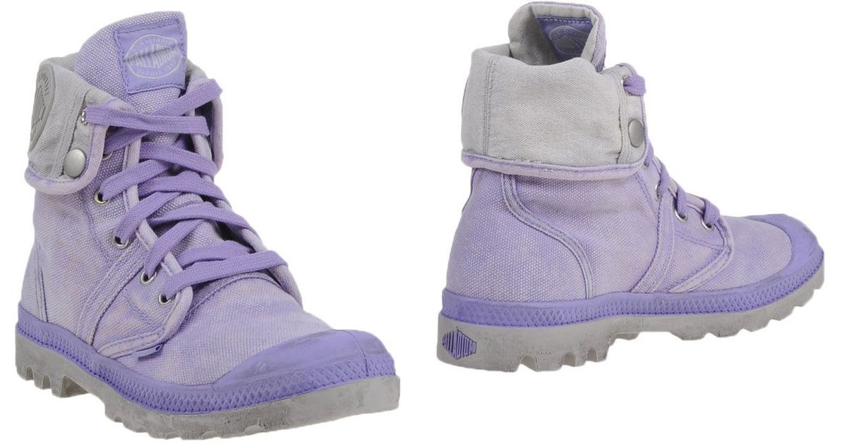 Palladium Canvas Ankle Boots in Lilac 