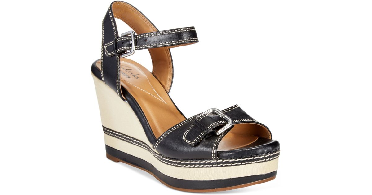 clarks black wedge sandals