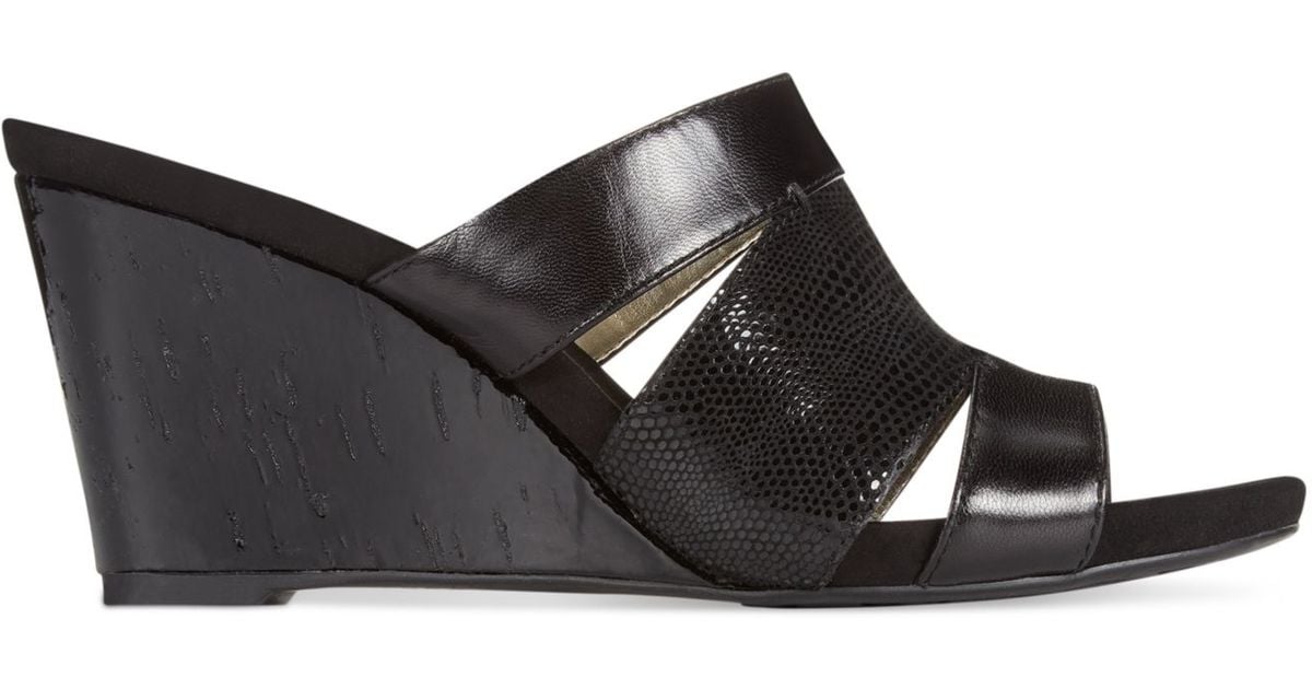 black wedge slides