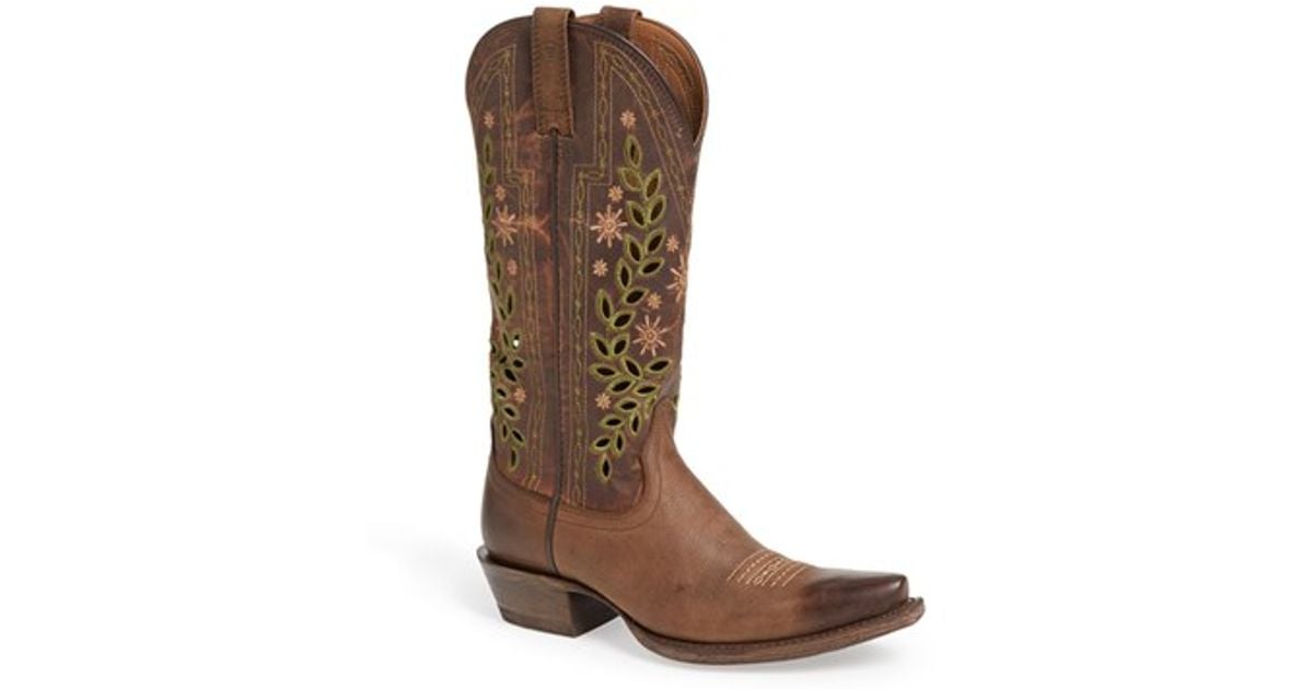 ariat pointed toe boots