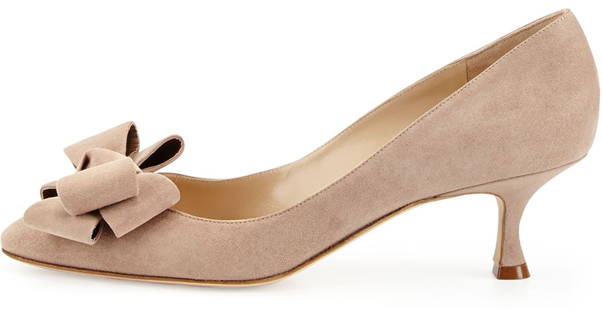 beige pumps low heel