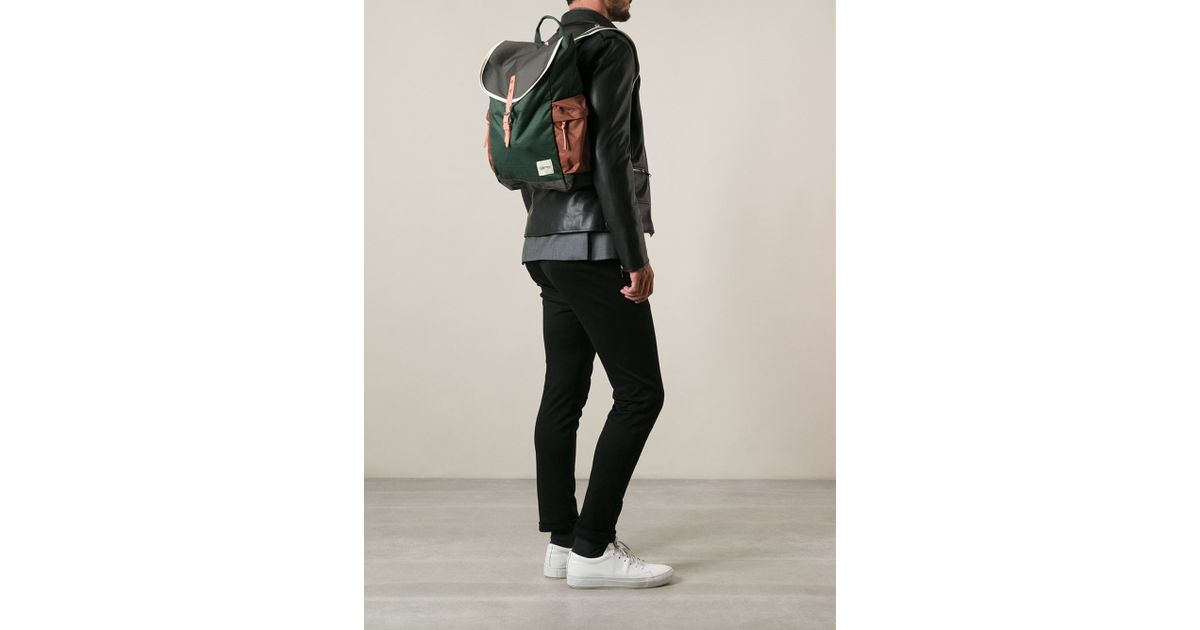 eastpak plica