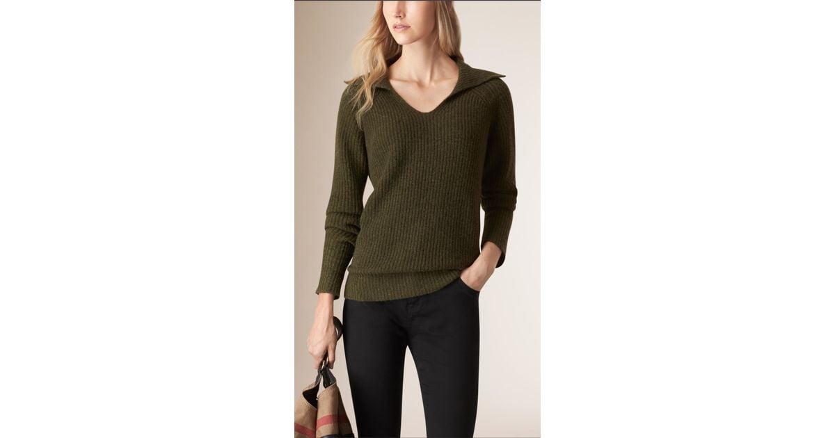 Burberry Ribbed Cashmere Sweater in Military Olive (Green) | Lyst