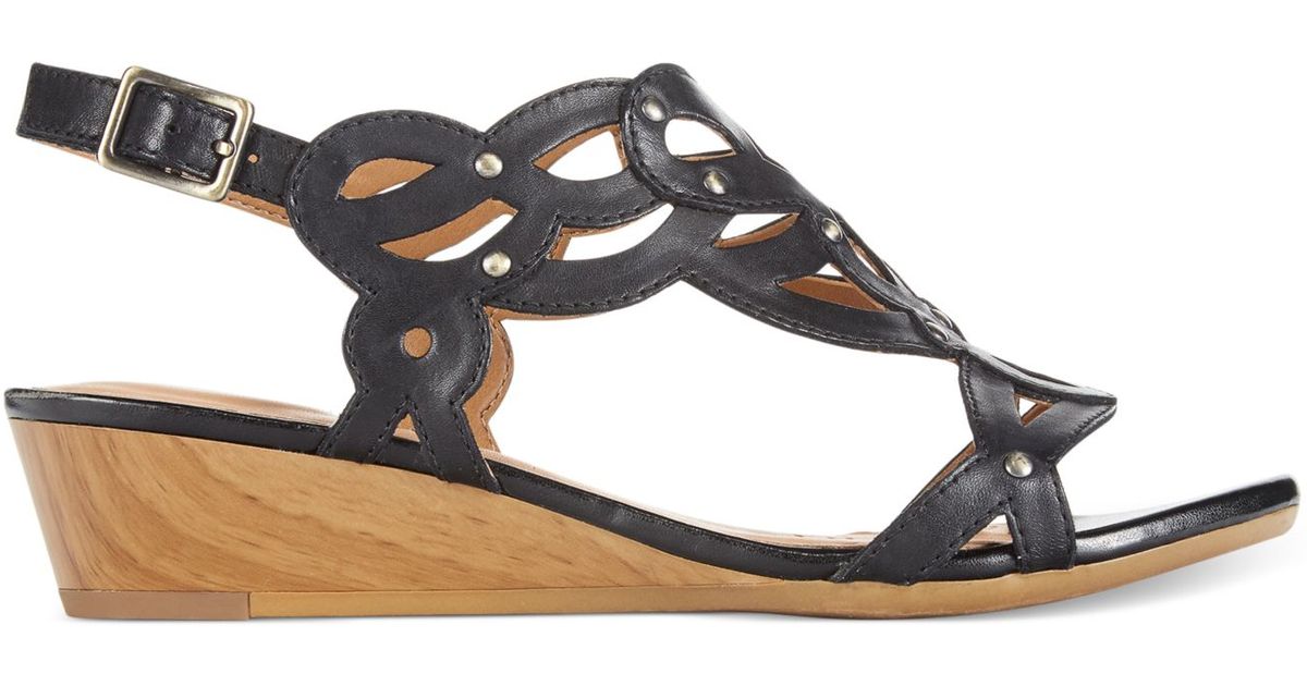 clarks playful tunes