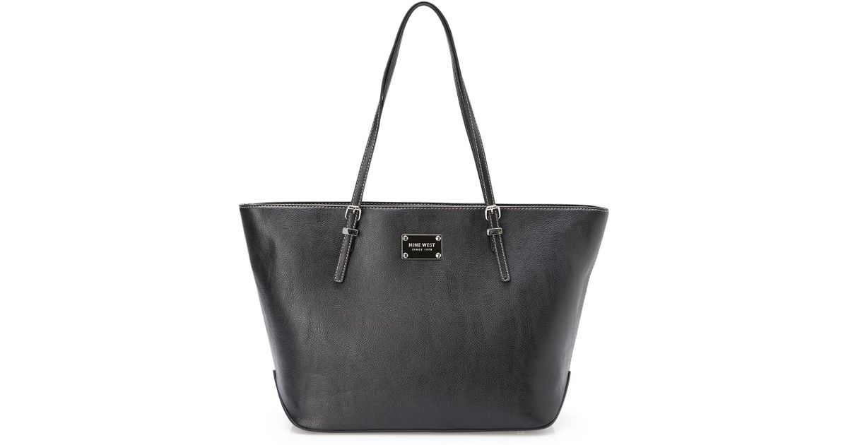 nine west black tote
