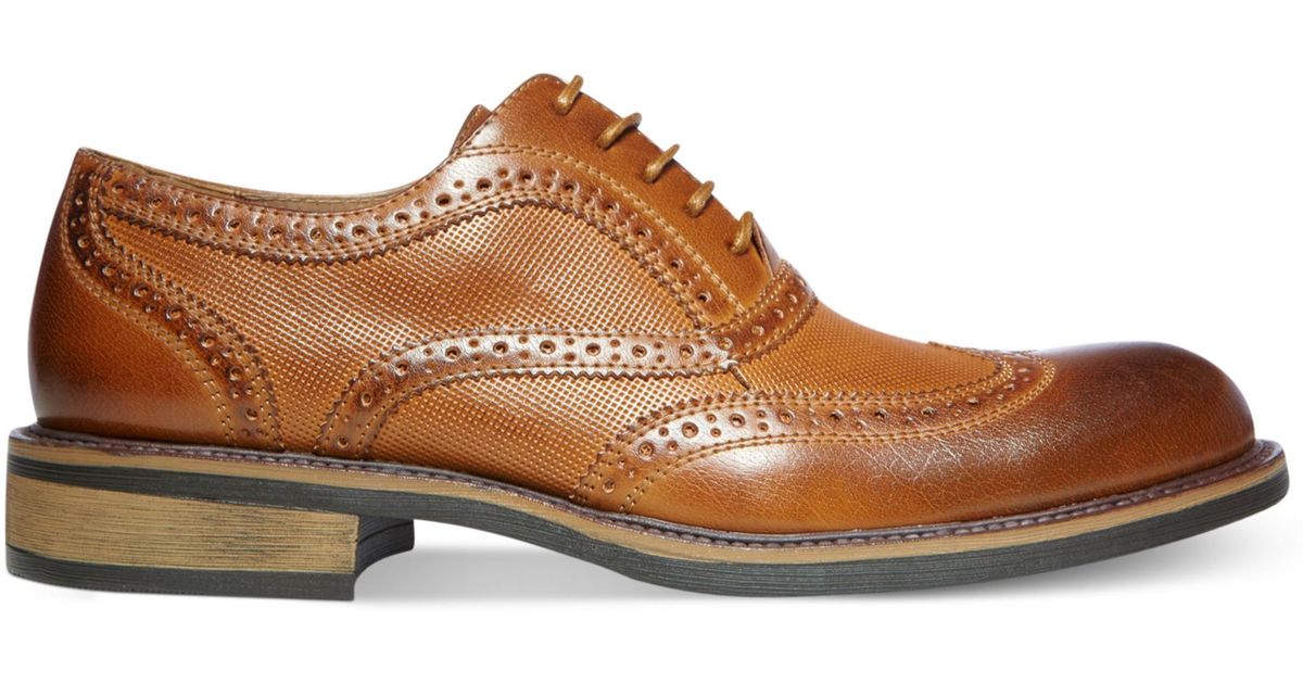 steve madden wingtip shoes