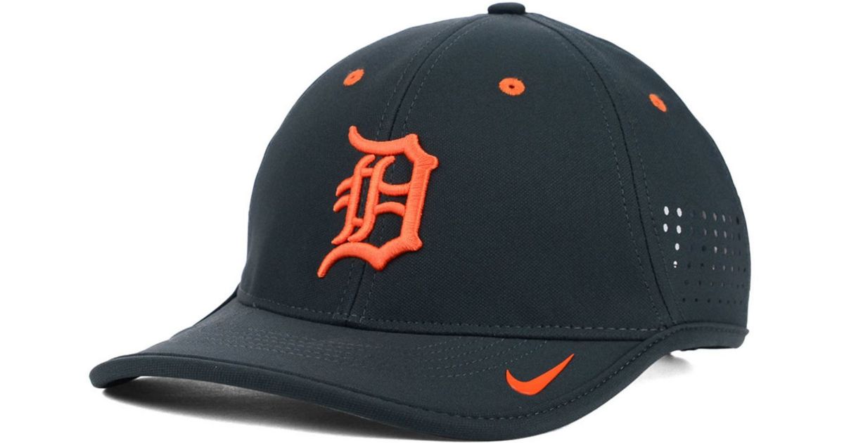 Nike Detroit Tigers Vapor Swoosh Adjustable Cap in Gray for Men