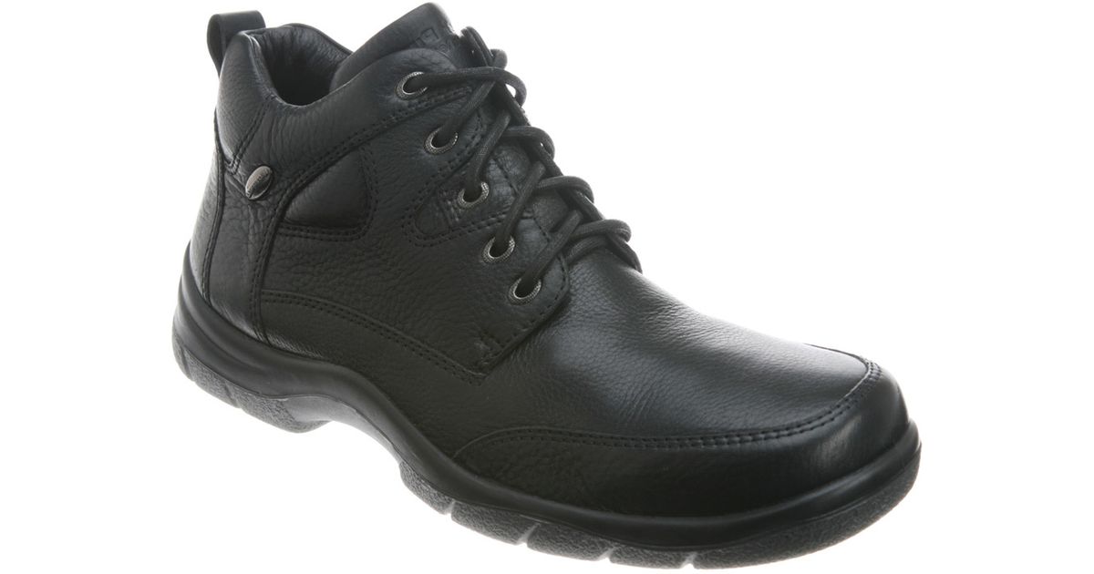 hush puppies hiking boots