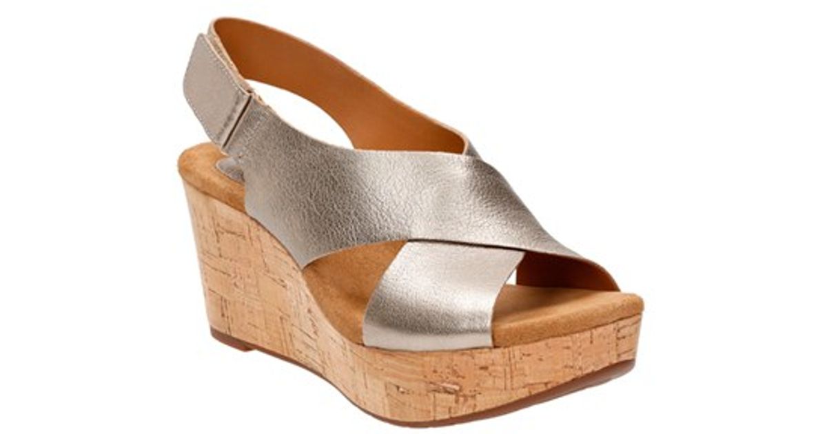 clarks artisan women's caslynn diem wedge sandals