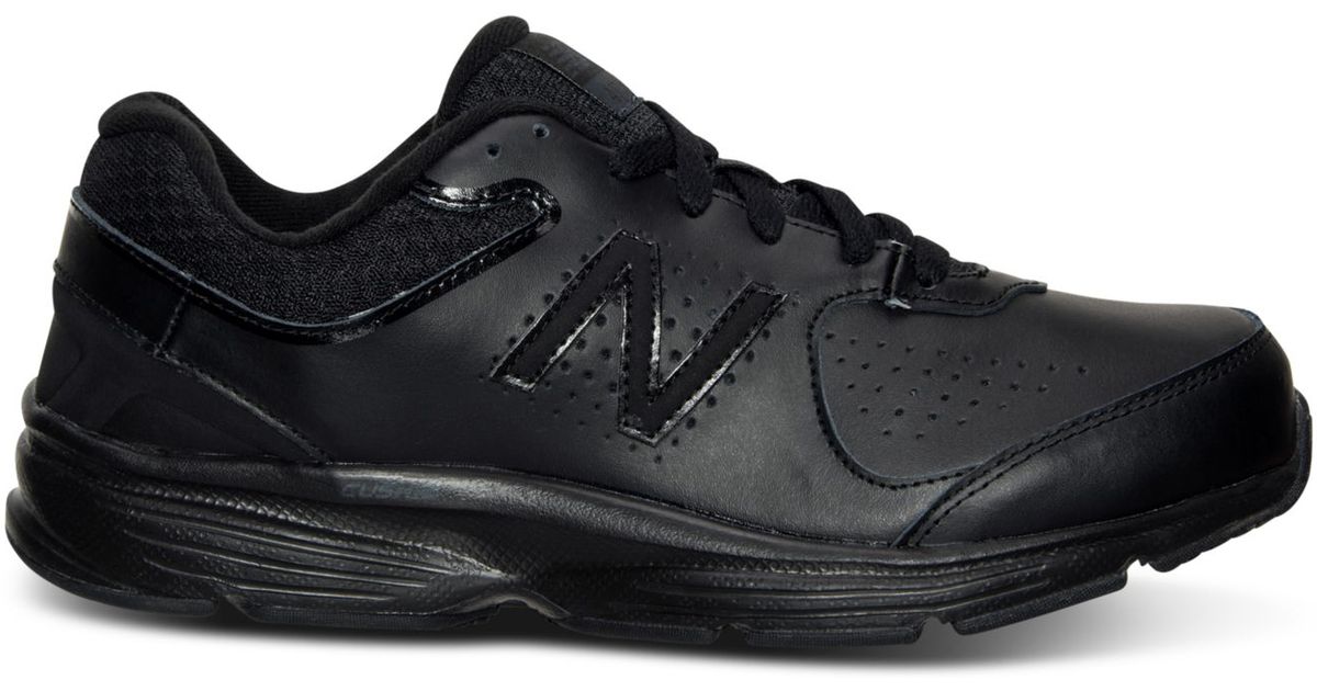 mens new balance wide width sneakers
