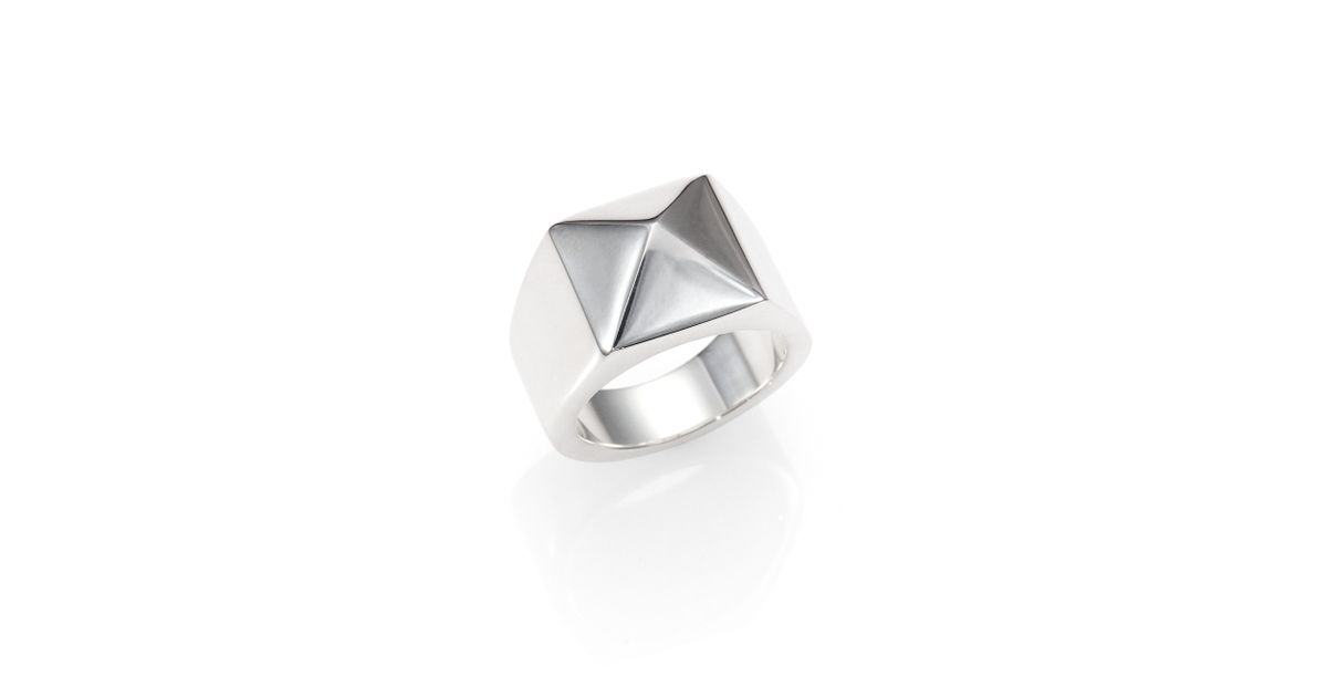 stud ring