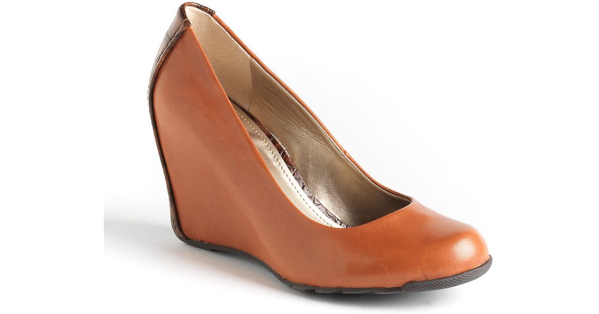 kenneth cole did u tell wedge