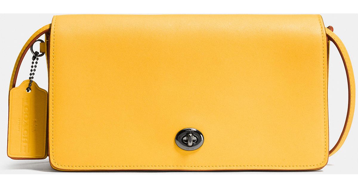 coach dinky yellow