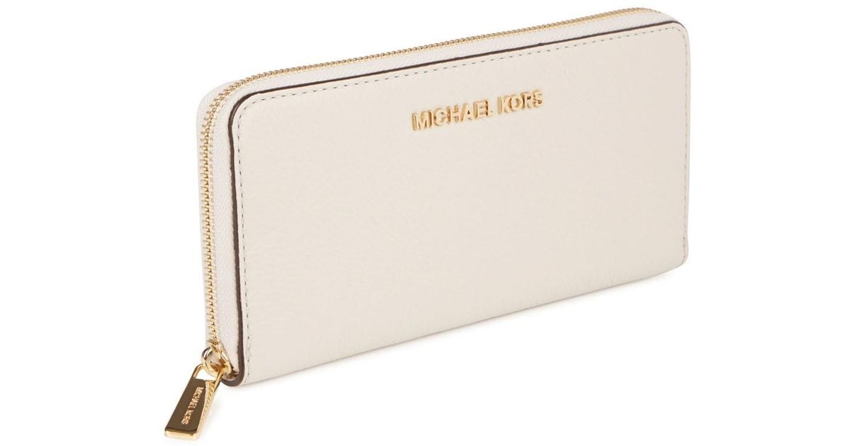 michael kors cream wallet