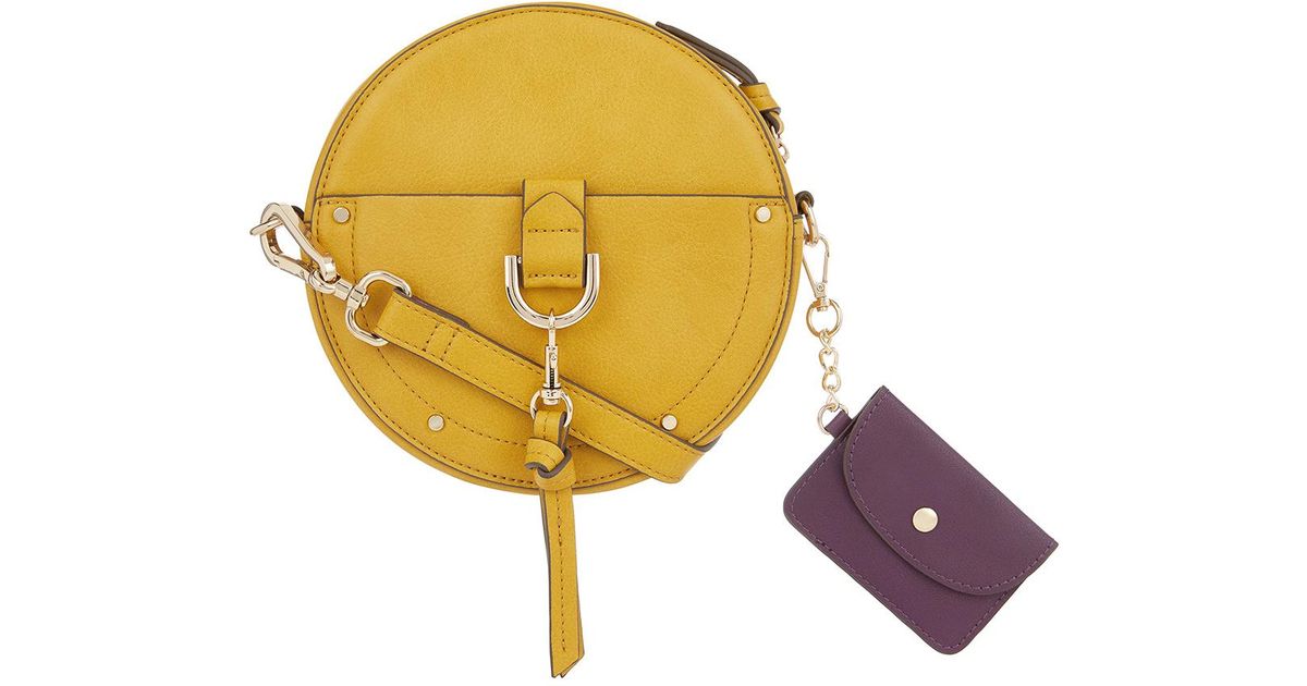 accessorize yellow bag