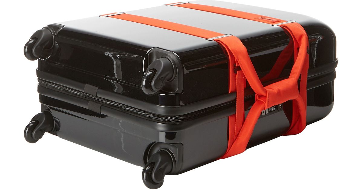 crumpler vis a vis suitcase