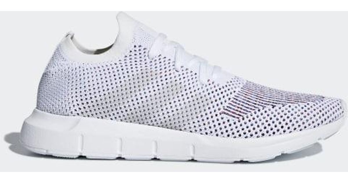 nike swift run white