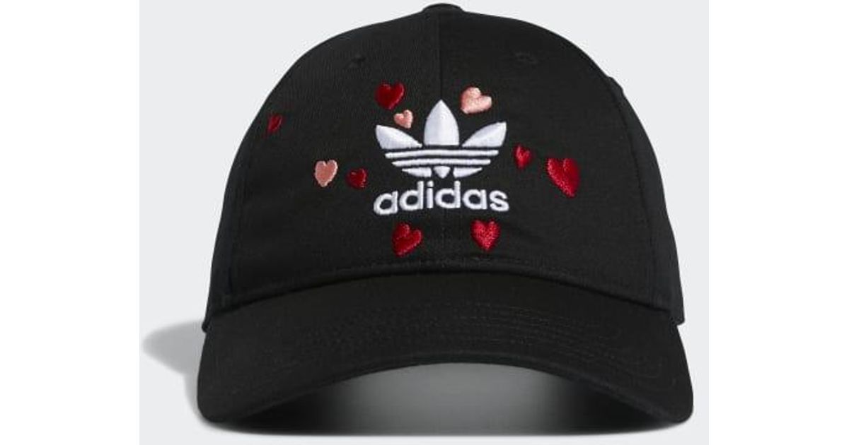 trefoil hat