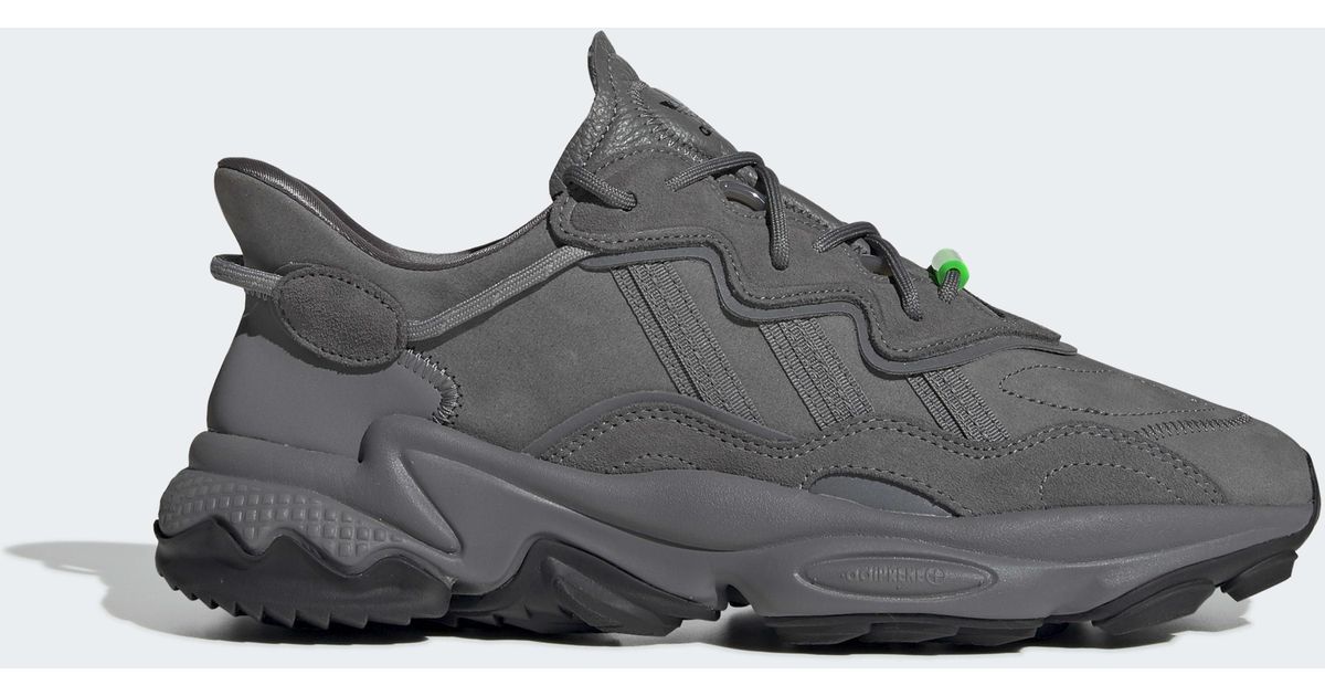 Adidas ozweego grise hot sale