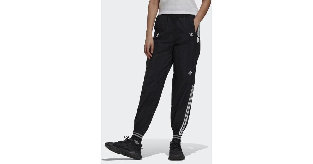 adicolor classics disrupted icon track pants
