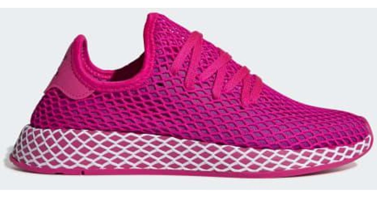 deerupt runner shoes pink