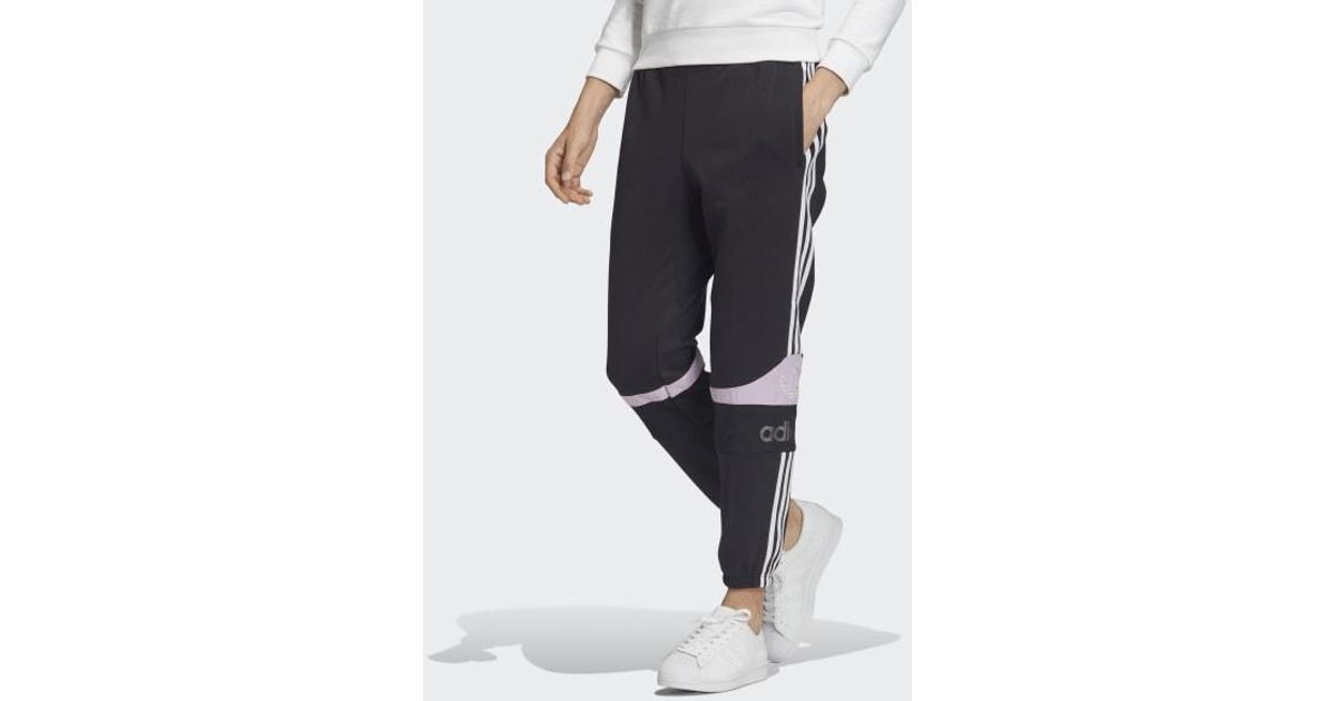 ts trefoil joggers