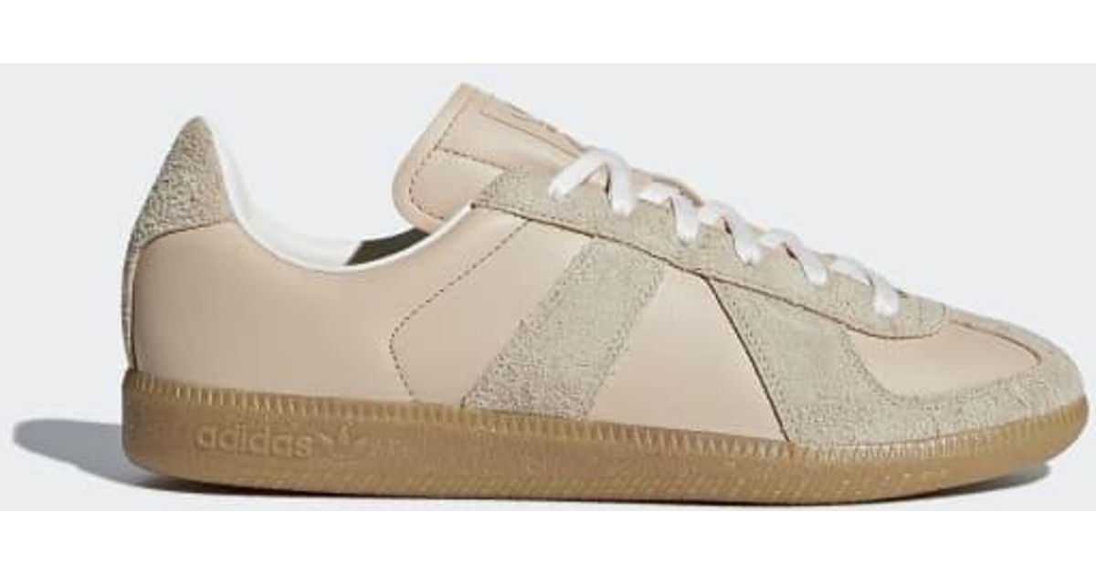 adidas Leather Bw Army Shoes in Beige 