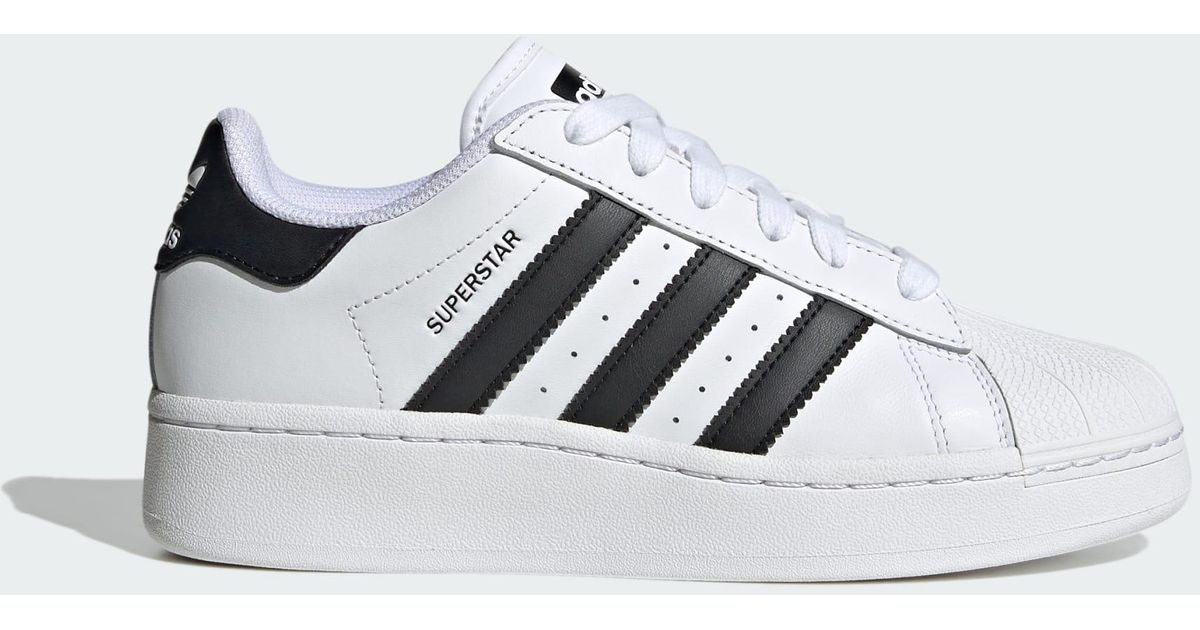 Adidas white superstars clearance womens