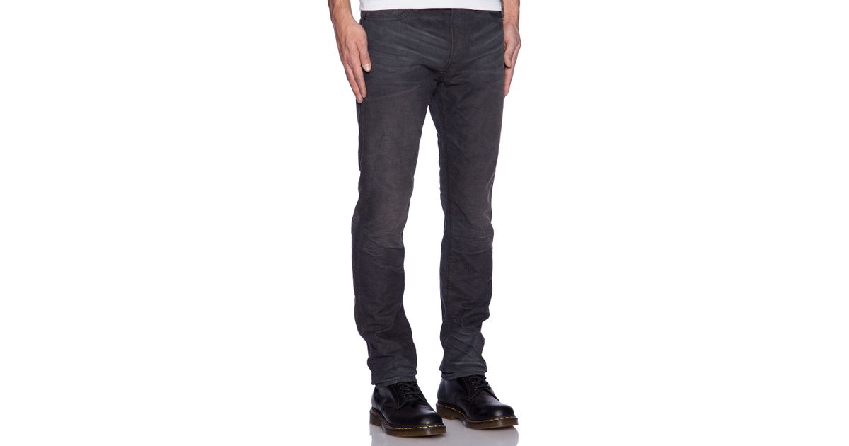 john elliott carbon cast 2