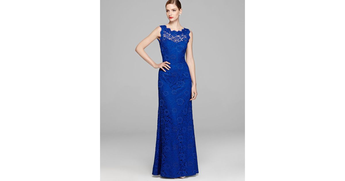 monique lhuillier blue gown