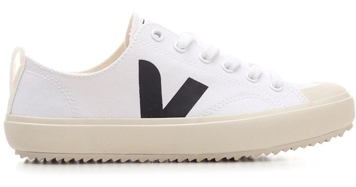 veja nova low canvas sneaker