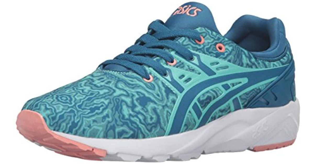 wide tennis shoes