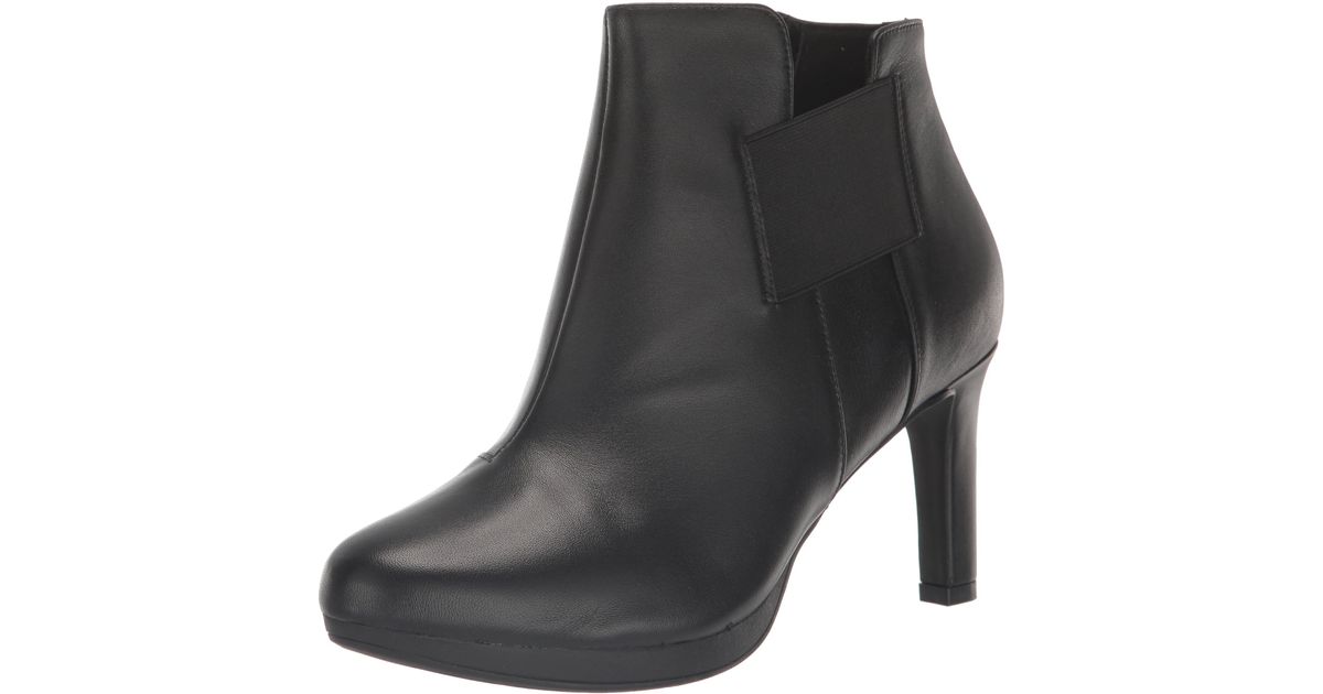 Clarks Ambyr Rise Ankle Boot in Black | Lyst
