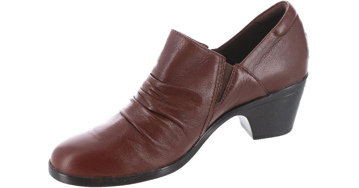 Clarks Emily 2 Cove Pump in Brown | Lyst