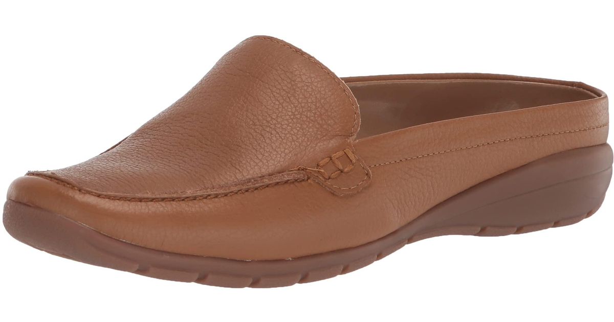 Easy Spirit Aggie Clog in Brown Save 6 Lyst