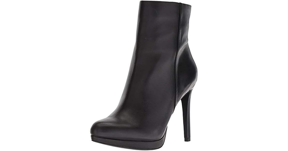 nine west quanette boots