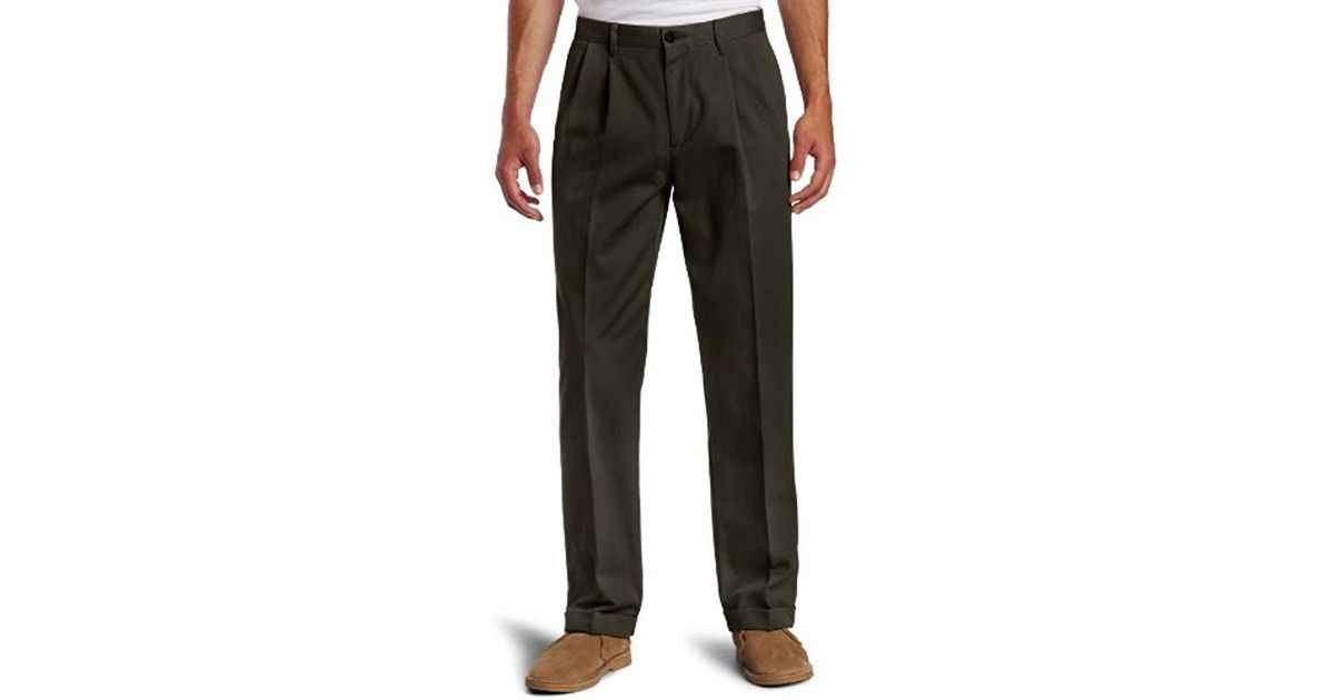 dockers d3 classic fit pleated cuffed
