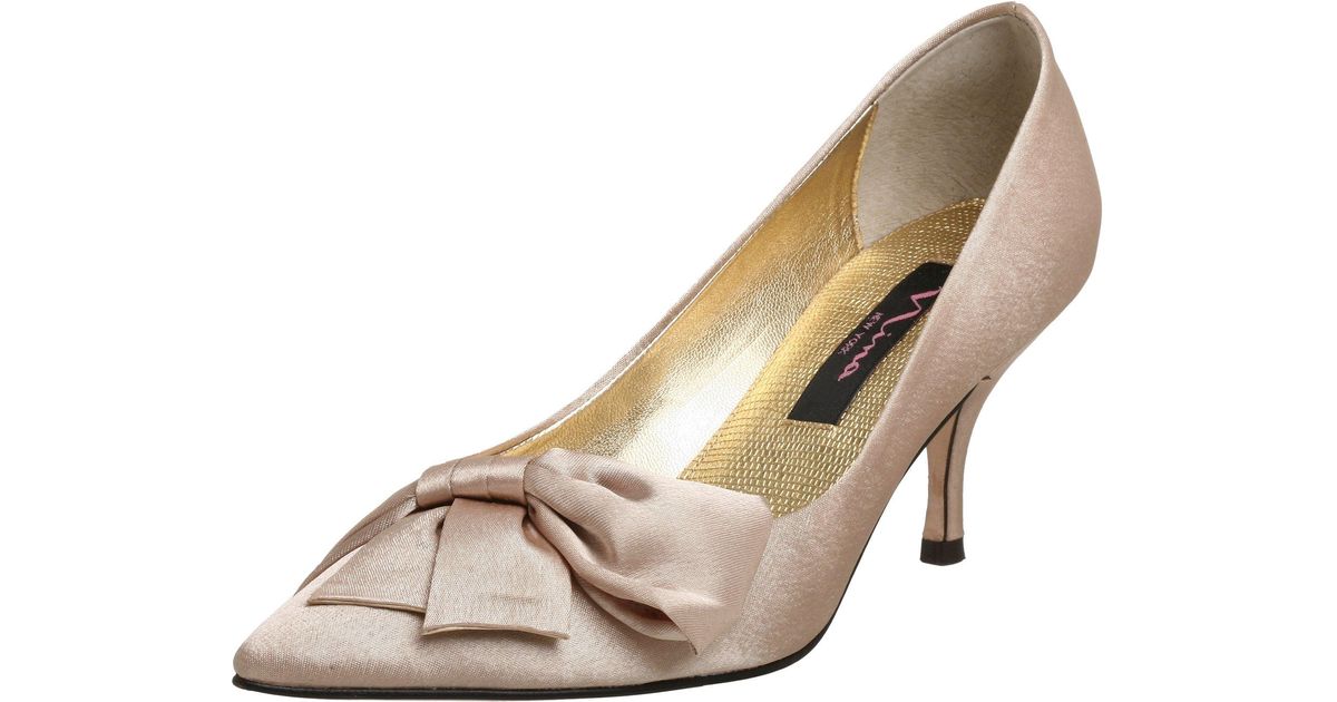 Nina Paladin Pump,gold Royal Satin,11 M 