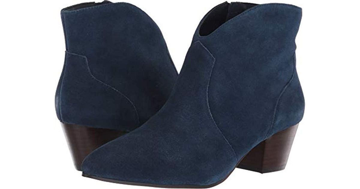 black chelsea boots mens outfit