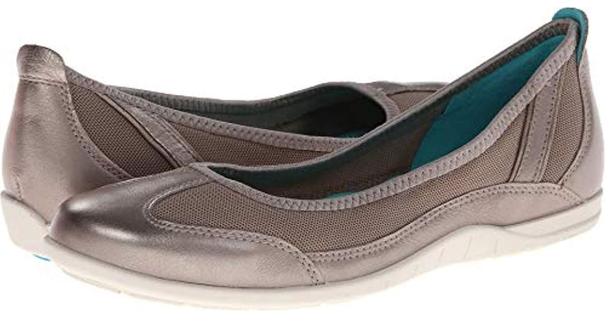 ecco bluma slip on