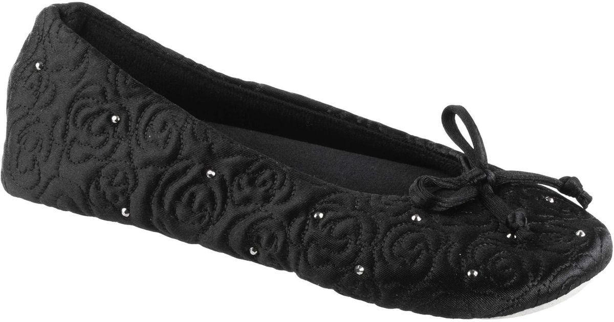 isotoner ballet flats