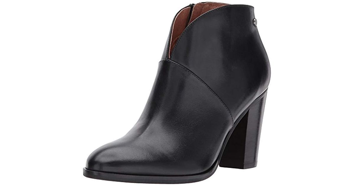 206 collective women's everett high heel ankle bootie