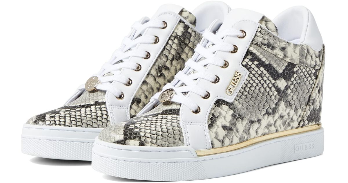 guess rivet sneaker