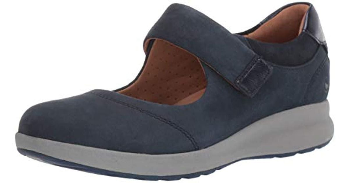 un adorn strap clarks