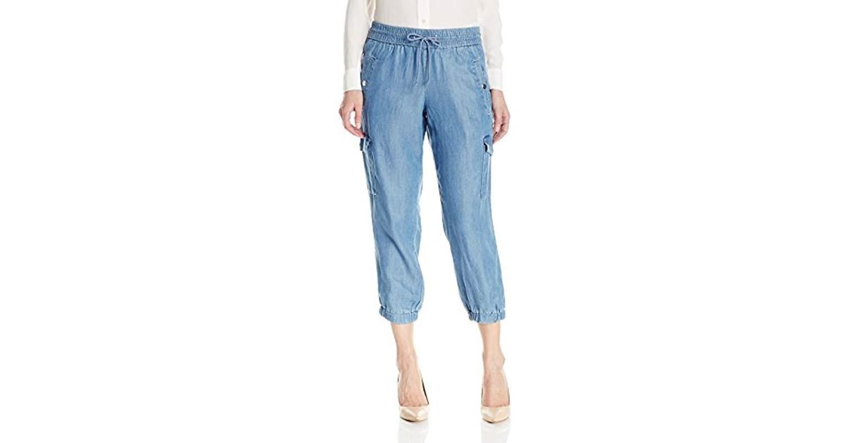 Lee Jeans Denim Comfort Fit Dakota Cargo Jogger Capri Pant In