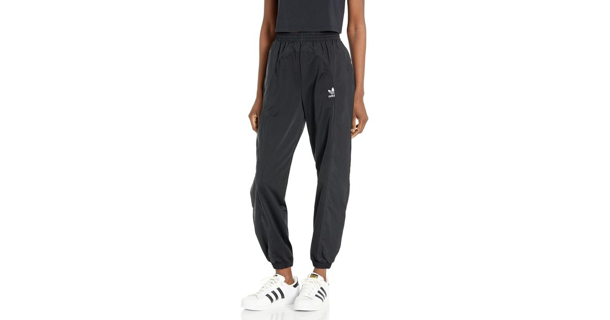 adicolor split trefoil track pants