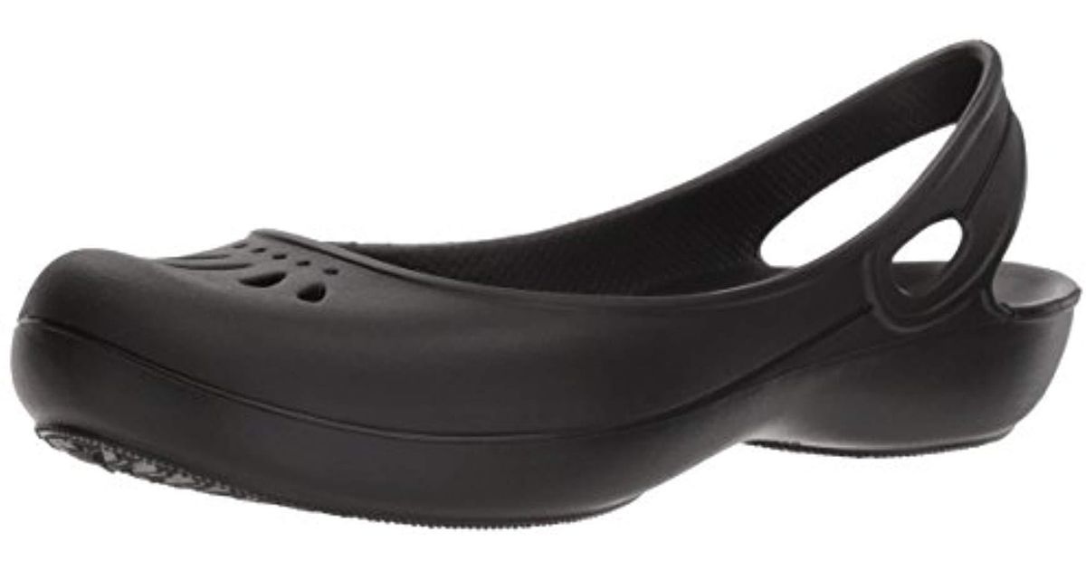 Crocs™ Thea Ballet Flat in Black - Lyst