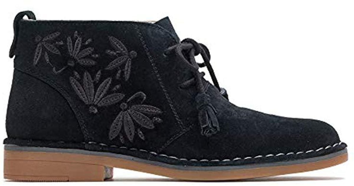 hush puppies cyra catelyn embroidered