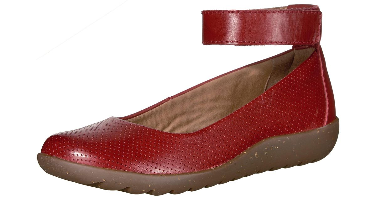 Clarks Medora Nina Flat in Red Leather 