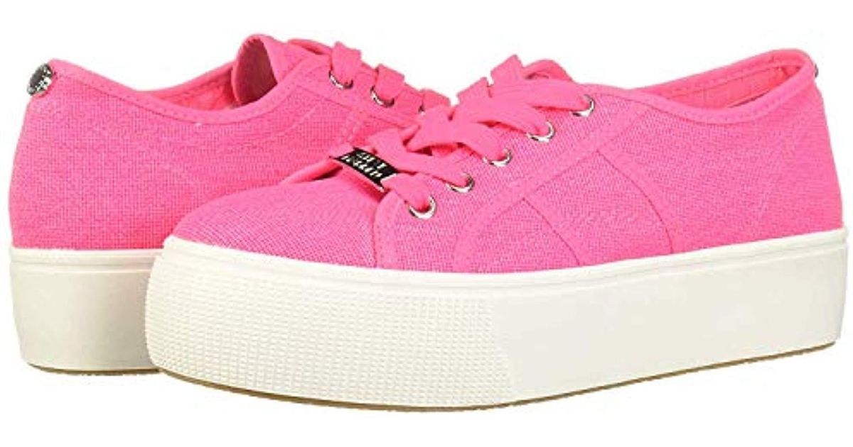 emmi sneakers